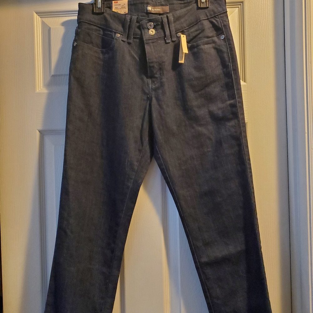 Levi skinny jeans